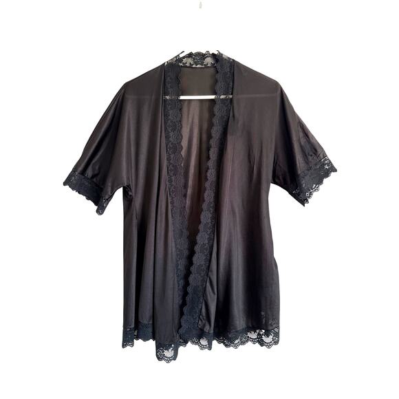 Lady Cameo Other - Lady Cameo Black Short Sleeve Satin Cardigan Robe Lace Trim OS Dark Romantic